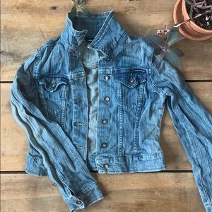 Cropped jean jacket